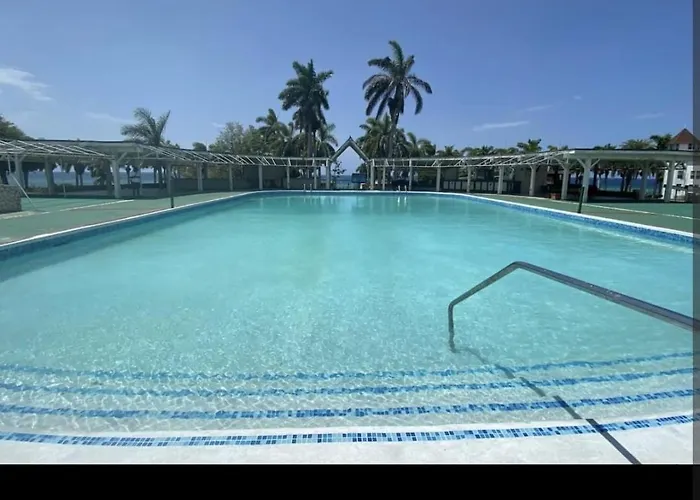 Paradise By The Sea * Montego Bay